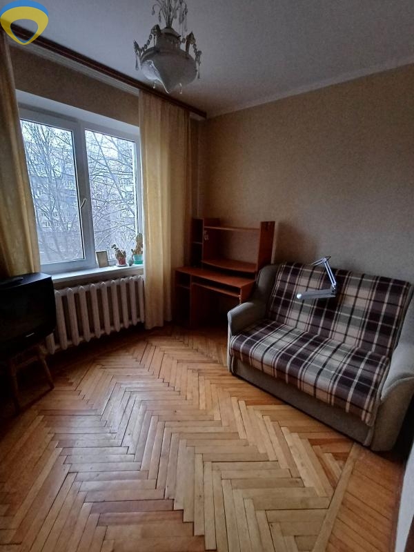 продажа трехкомнатной квартиры номер A-174294 в Суворовском районе, фото номер 9